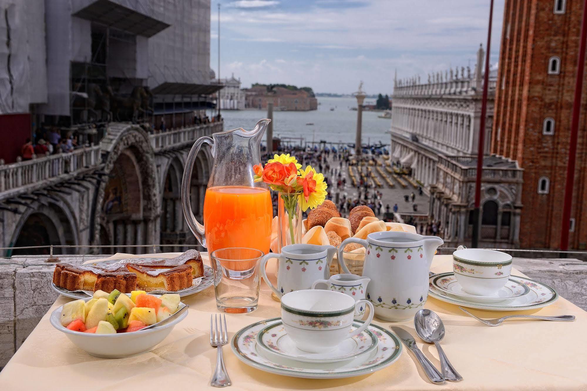 Nocleg ze śniadaniem Bellevue Luxury - San Marco Luxury